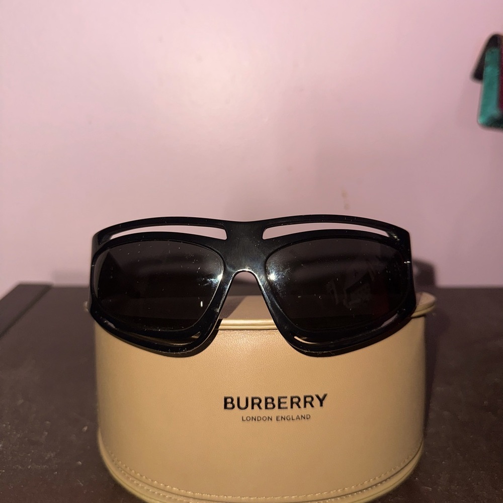 BURBERRY
Eliot Shield Sunglasses